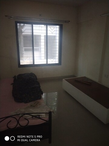 Living Room in 3 BHK Apartment at Shivtirth Nagar – for Rent