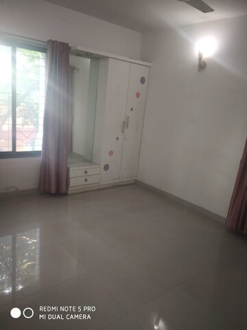 Bedroom in 3 BHK Apartment at Shivtirth Nagar – for Rent