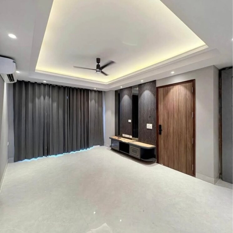 Room, ansal-api-versalia 4 Bedroom 2430 Sq.Ft. Builder Floor In Sector 67a Gurgaon 8927381