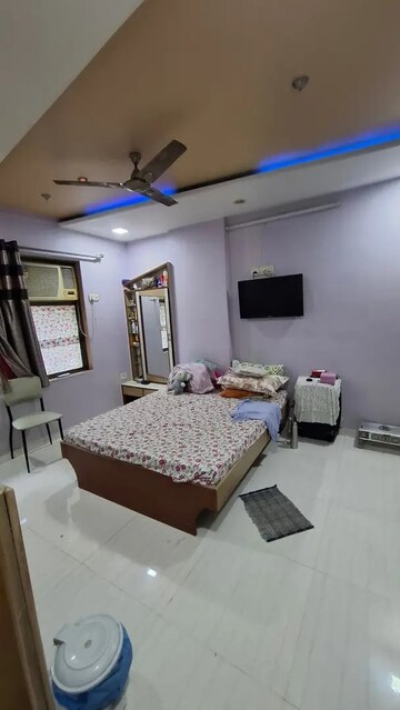 Bedroom in 2 BHK Apartment at Shyam Kunj Goregaon West, Goregaon West – for Rent