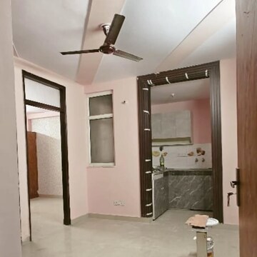 Room in 1 BHK Builder Floor at Sector 73 – for Rent