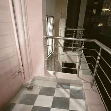 Staircase in 1 BHK Builder Floor at Sector 73 – for Rent