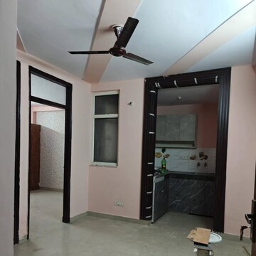 Room in 1 BHK Builder Floor at Sector 73 – for Rent