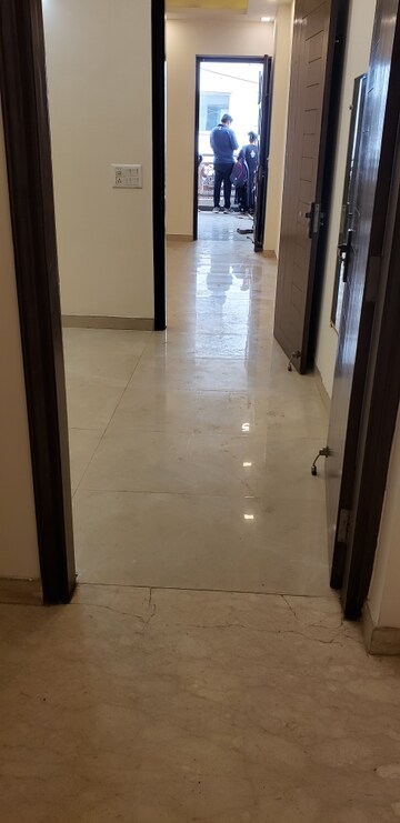 Building Lobby in 1 BHK Builder Floor at Lajpat Nagar 4 – for Rent