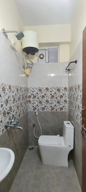 Bathroom in 1 RK Builder Floor at Begumpet – for Rent