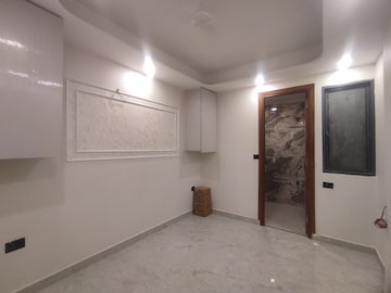 Room in 3 BHK Builder Floor at Chattarpur – for Sale