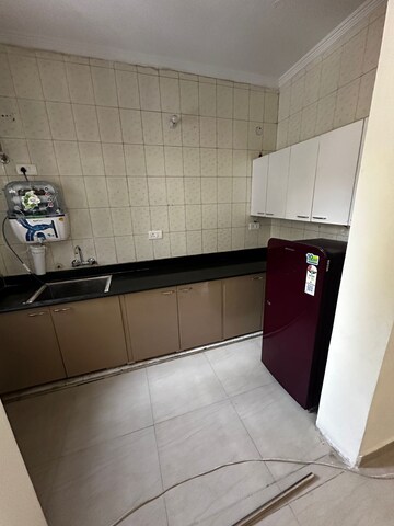 Kitchen in 2 BHK Builder Floor at Sector 57 – for Rent