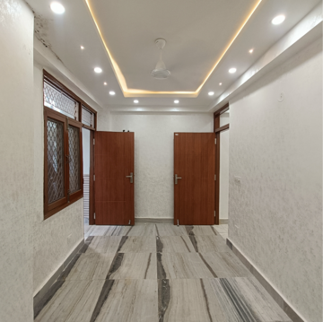 Room in 1 BHK Builder Floor at Khirki Extension – for Rent
