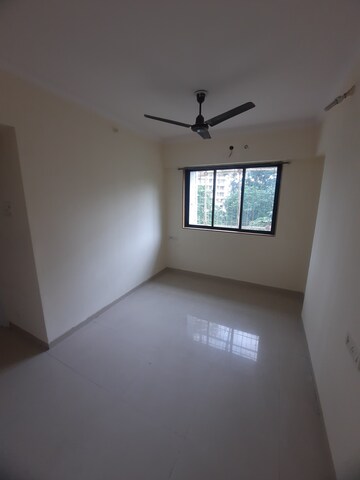 Room in 2 BHK Apartment at Raunak Unnathi Greens, Kasarvadavali – for Rent