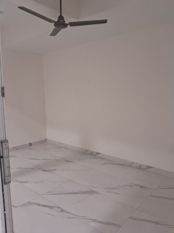 Staircase in 2.5 BHK Builder Floor at M3M Soulitude, Sector 89 – for Rent