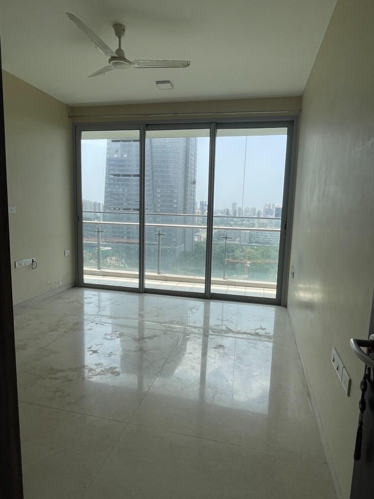 3 BHK Apartment For Rent in Oberoi Exquisite Goregaon