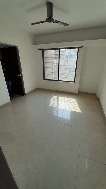 Room in 2 BHK Apartment at VTP Urban Nirvana, Kharadi – for Rent