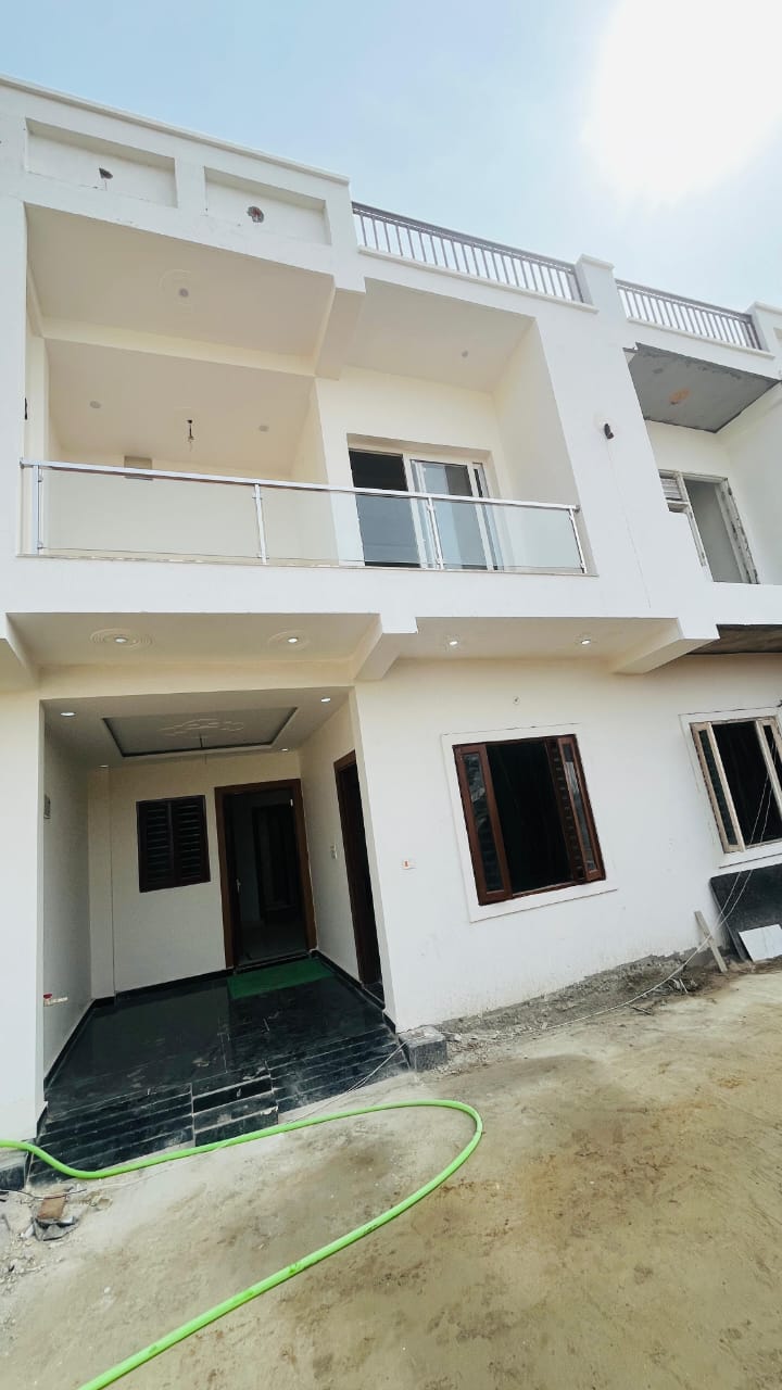 3 BHK Villa For Sale in Sector 10 Greater Noida