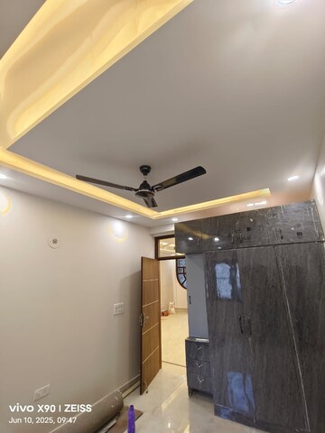 Bedroom in 3 BHK Apartment at ABA Cleo County, Sector 121 – for Rent