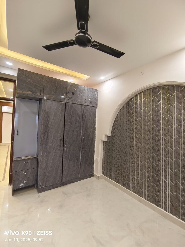 Bedroom, aba-cleo-county 3 Bedroom 1827 Sq.Ft. Apartment In Sector 121 Noida 8927623