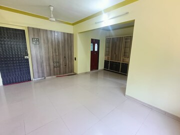 Room in 2 BHK Apartment at Chetwani Swastik Garden, Pokhran Road No Two – for Rent