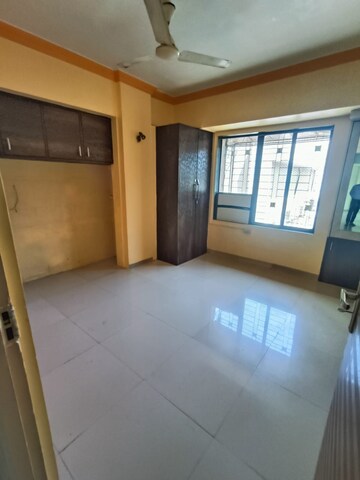 Room in 2 BHK Apartment at Chetwani Swastik Garden, Pokhran Road No Two – for Rent