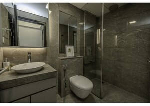 Bathroom in 3 BHK Apartment at Oberoi Realty Esquire, Goregaon East – for Sale