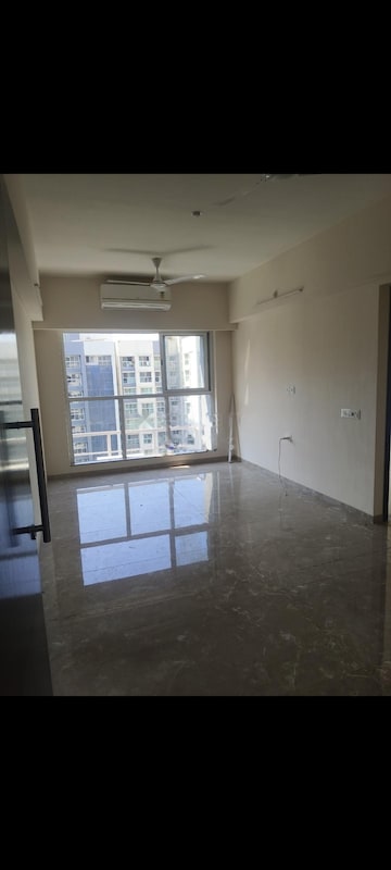 2 BHK Apartment For Rent in LnT Veridian, Powai