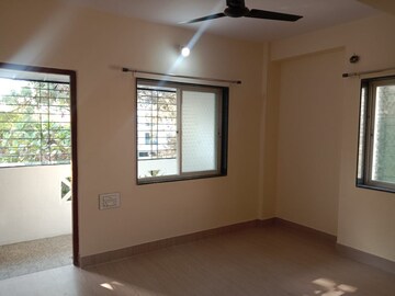 Room in 2 BHK Apartment at Mantri Aangan, Koregaon Park – for Rent
