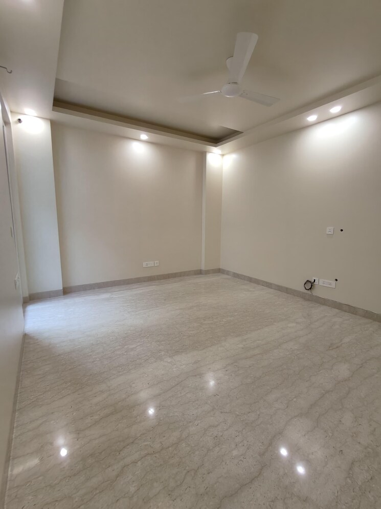 Room, boutique-residential-apartments-c-253 3.5 Bedroom 3000 Sq.Ft. Apartment In Defence Colony Delhi 8927588
