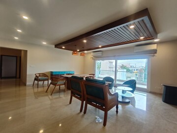 Gym in 3 BHK Apartment at Nitesh Buckingham Gate, Lavelle Road – for Rent