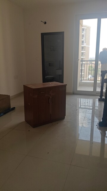 Living Room in 3 BHK Apartment at Ambika Florence Park, North Mullanpur – for Rent