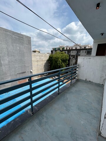 Balcony in 1 BHK Builder Floor at Saket – for Rent