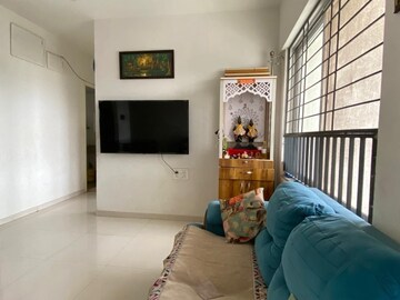Room in 2 BHK Apartment at Godrej 24, Hinjewadi – for Rent