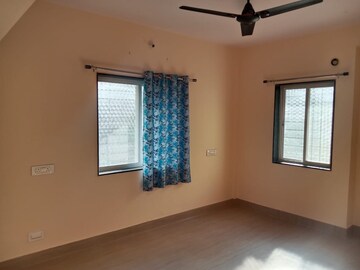 Room in 2 BHK Apartment at Mantri Aangan, Koregaon Park – for Rent