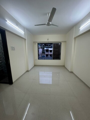2 BHK Apartment For Rent in Mulund West