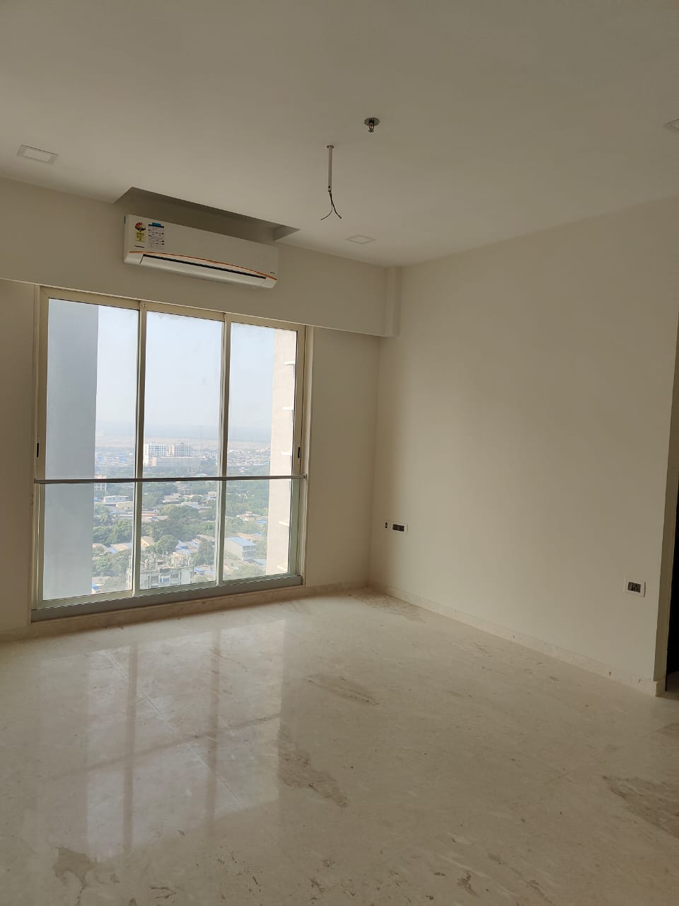 2 BHK Apartment For Rent in Ekta Tripolis