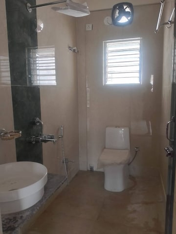 Bathroom in 2 BHK Apartment at Vinayak Vista, Lake Town – for Rent