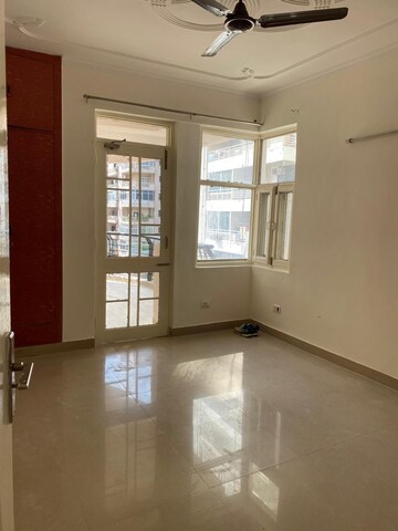 Room in 3 BHK Apartment at New Shivalik Society, Sector 51 – for Rent