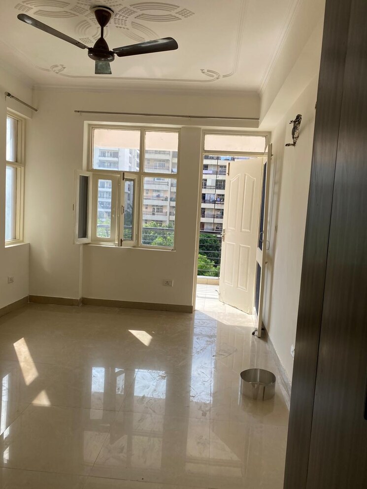 undefined, new-shivalik-society 3 Bedroom 1700 Sq.Ft. Apartment In Sector 51 Gurgaon 8927730