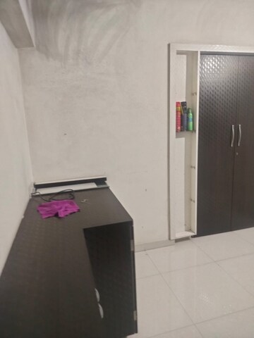 2 BHK Apartment For Rent in Unnathi Woods Phase 3, Ghodbunder Road