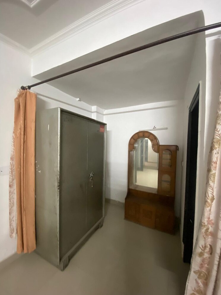 undefined, kishanpura 2 Bedroom 125 Sq.Yd. Apartment In Kishanpura Zirakpur 8927750