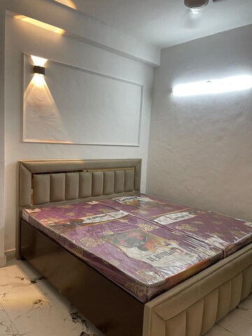 Bedroom in 2 BHK Builder Floor at Saket – for Rent
