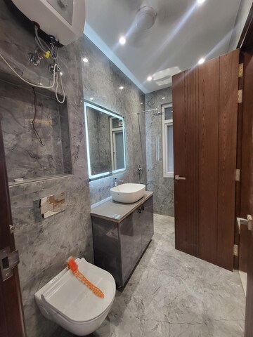 Kitchen in 4 BHK Builder Floor at Uppal Southend, Sector 49 – for Rent