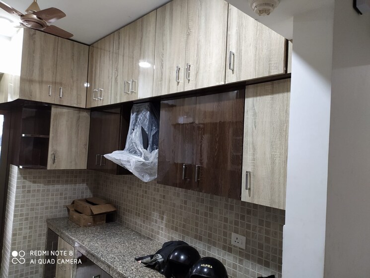 Kitchen, poddar-vihar 3 Bedroom 1500 Sq.Ft. Apartment In Vip Road Kolkata 8927766