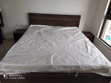 Bedroom in 3 BHK Apartment at Poddar Vihar, Vip Road – for Rent