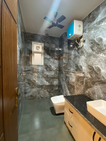 Bathroom in 4 BHK Builder Floor at Ansal API Esencia, Sector 67 – for Rent