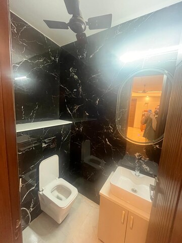 Bathroom in 4 BHK Builder Floor at Ansal API Esencia, Sector 67 – for Rent