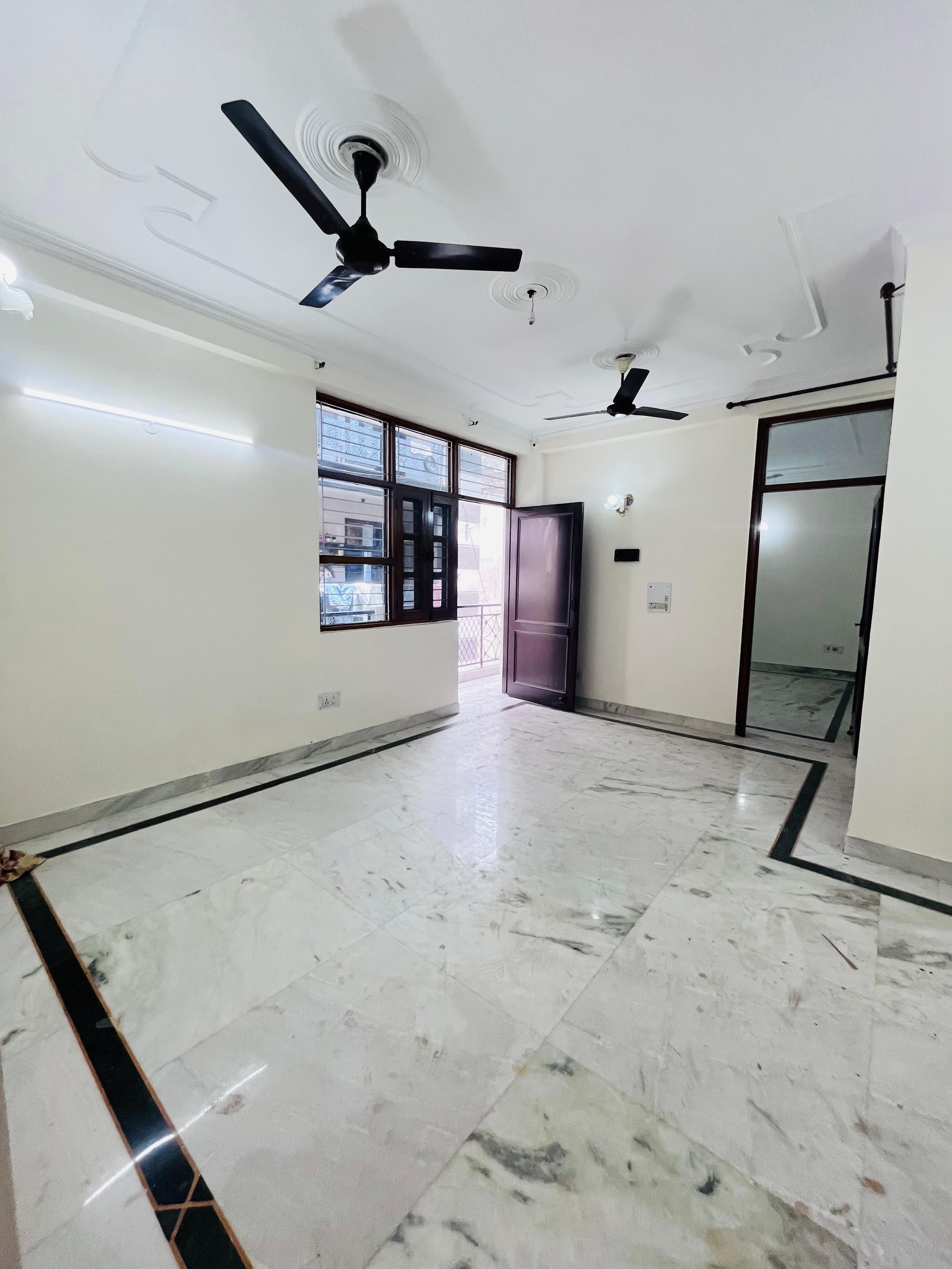 3 BHK + Servant Room Builder Floor For Rent in Panchsheel Vihar 