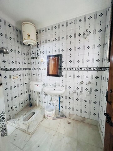 Bathroom in 3 BHK Builder Floor at Panchsheel Vihar – for Rent