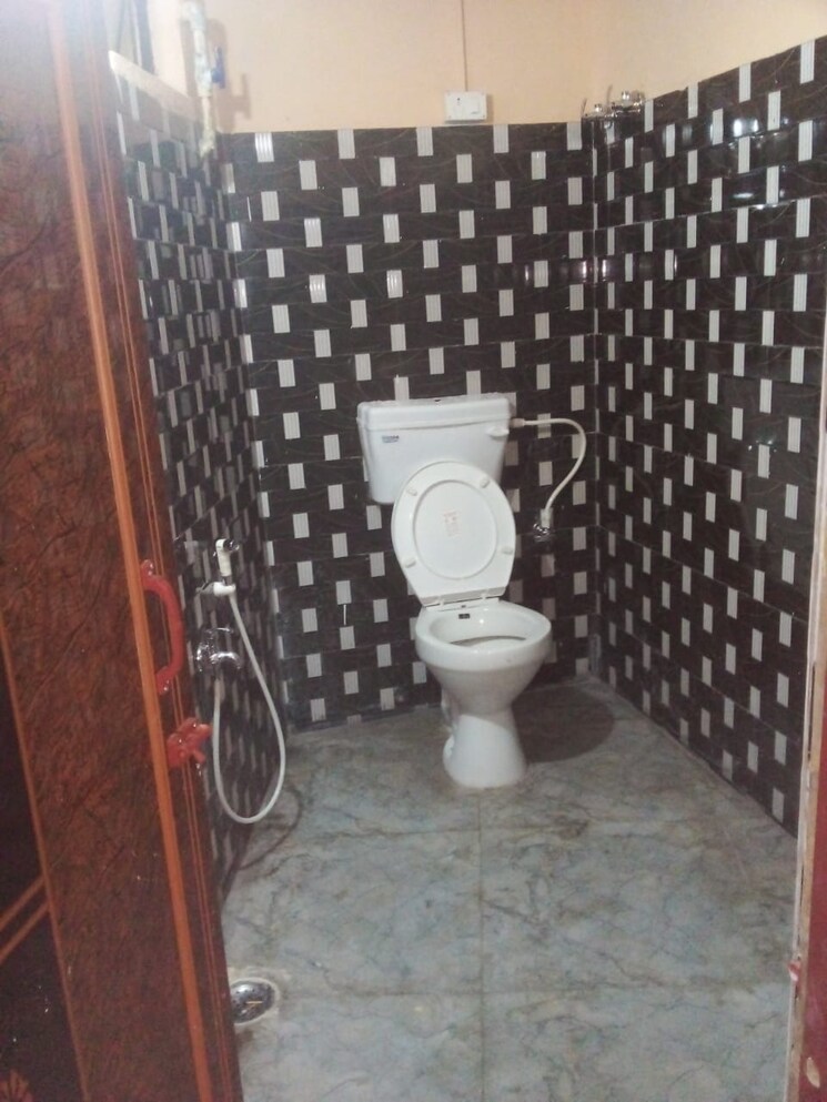 Floor Plan, lake-town-block-a Commercial Office Space 1650 Sq.Ft. In Lake Town Kolkata 8927789