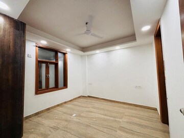 Bedroom in 3 BHK Builder Floor at Saket – for Rent