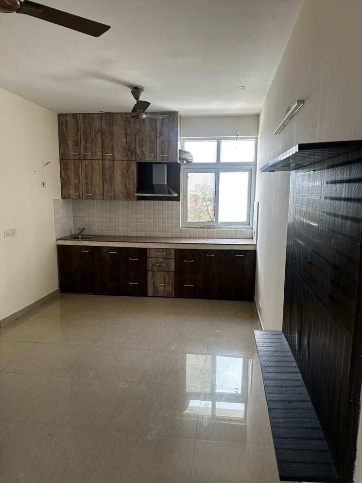 Kitchen, tulip-lemon 2 Bedroom 526 Sq.Ft. Apartment In Sector 69 Gurgaon 8927820