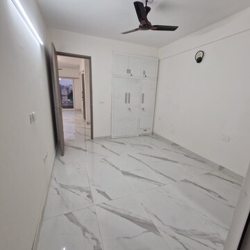 Bathroom in 3.5 BHK Builder Floor at M3M Soulitude, Sector 89 – for Sale