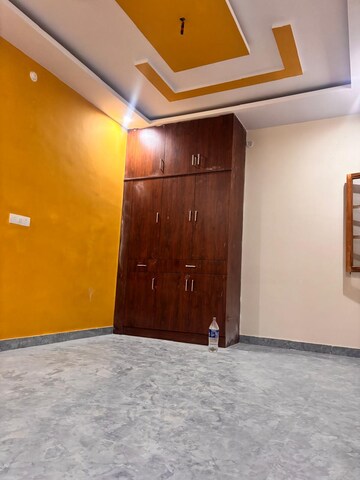 Room in 2 BHK Independent House at Sultanpur Road – for Sale